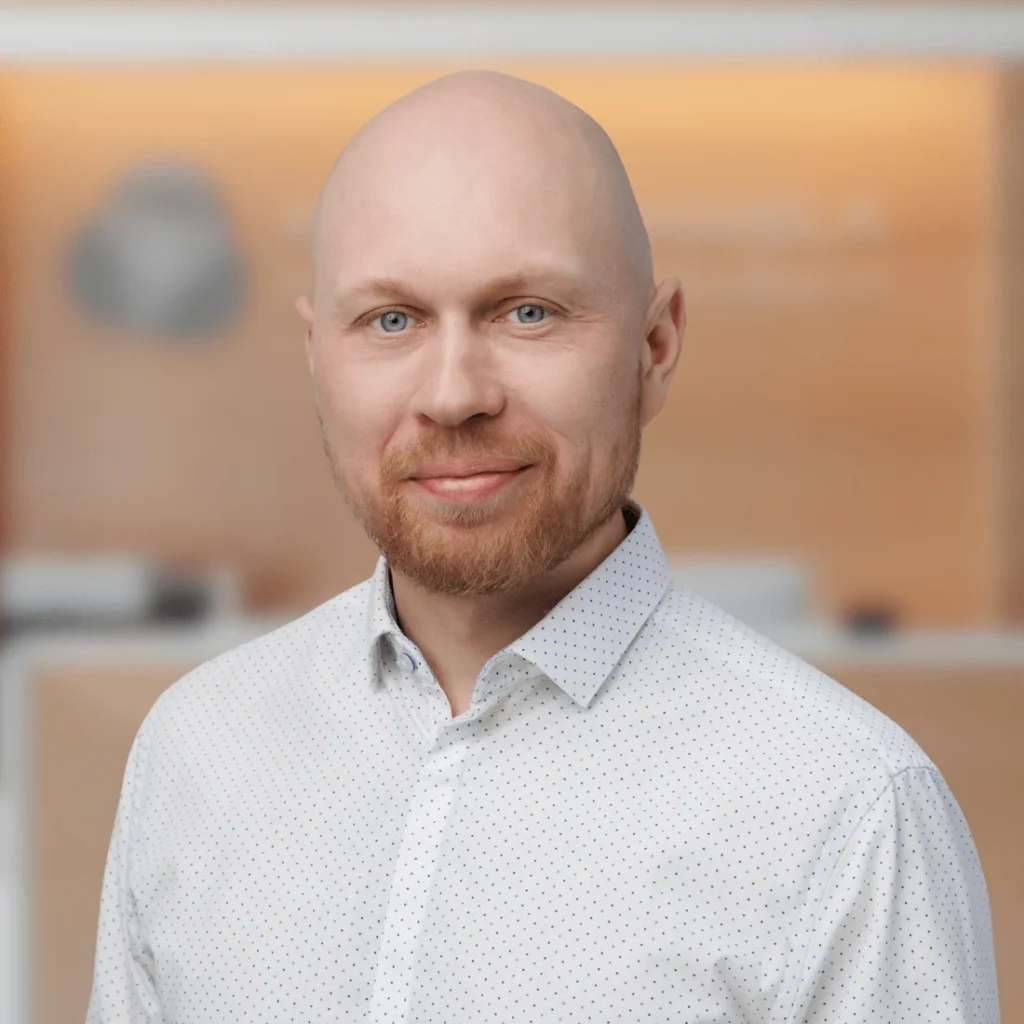 Dr Lauri Käis