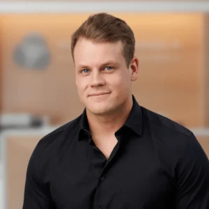 Dr Jaak Valdmann